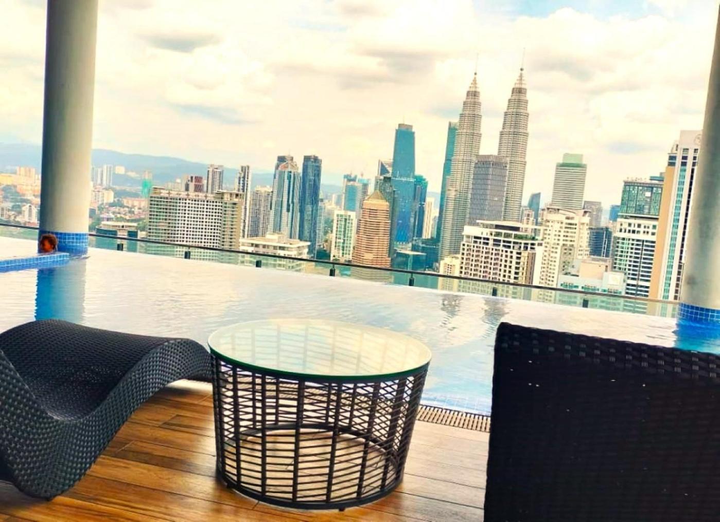 The Luxe Suites Infinitum Klcc Kuala Lumpur Exterior photo