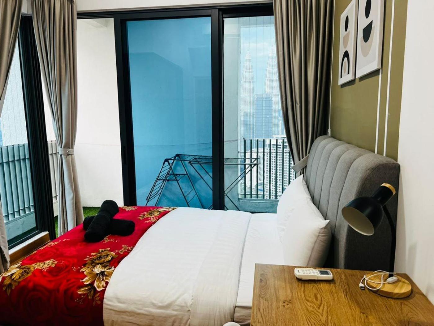 The Luxe Suites Infinitum Klcc Kuala Lumpur Exterior photo